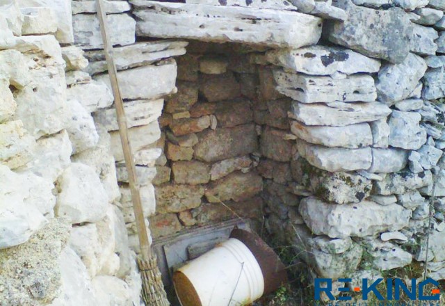 Land-agriculture-for-sale-in-Casarano-with-ruin-and-trees-of-olive